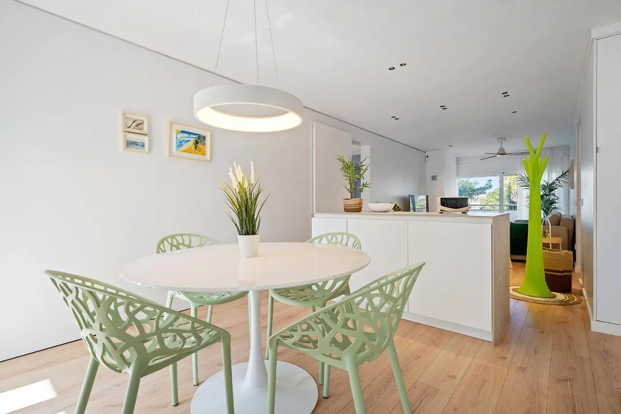 Hauzify I Apartament Westland 萨洛 公寓