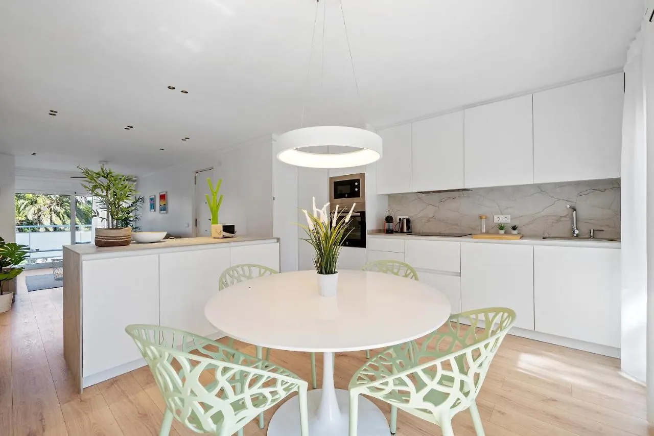 Hauzify I Apartament Westland 萨洛